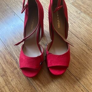 Sun + Stone Bold Red Women's Heels NWT.
